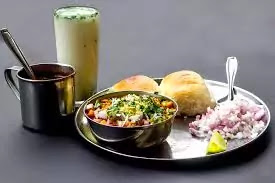 misal pav recipe