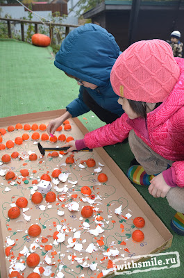 Pumpkin game for kids. Kids craft eggshell pumpkins. Игра ходилка своими руками. Детская поделка тыквы.