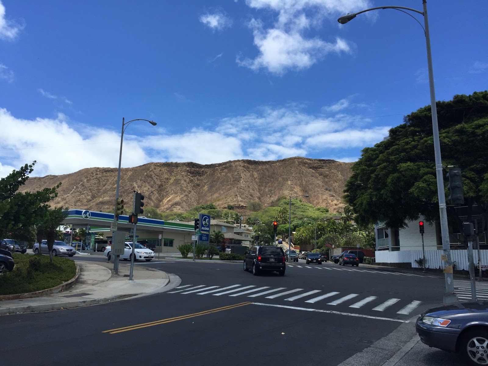 GREAT EATS HAWAII DIAMOND HEAD MARKET AND GRILL