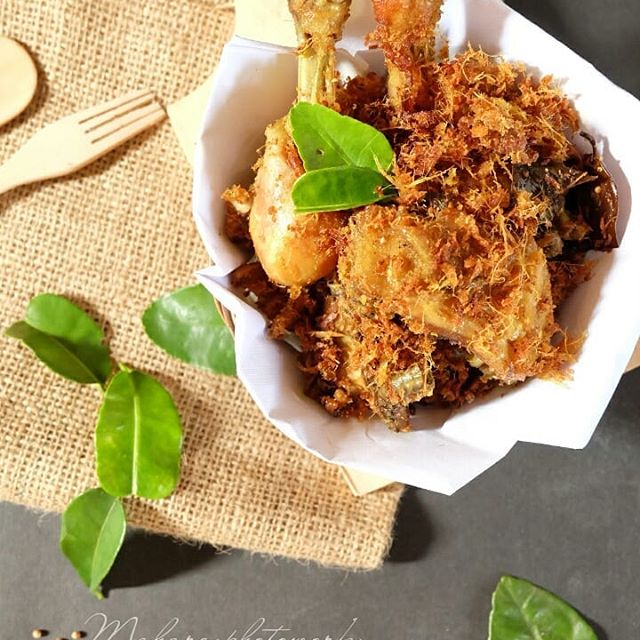 Ayam Goreng Bumbu Lengkuas
