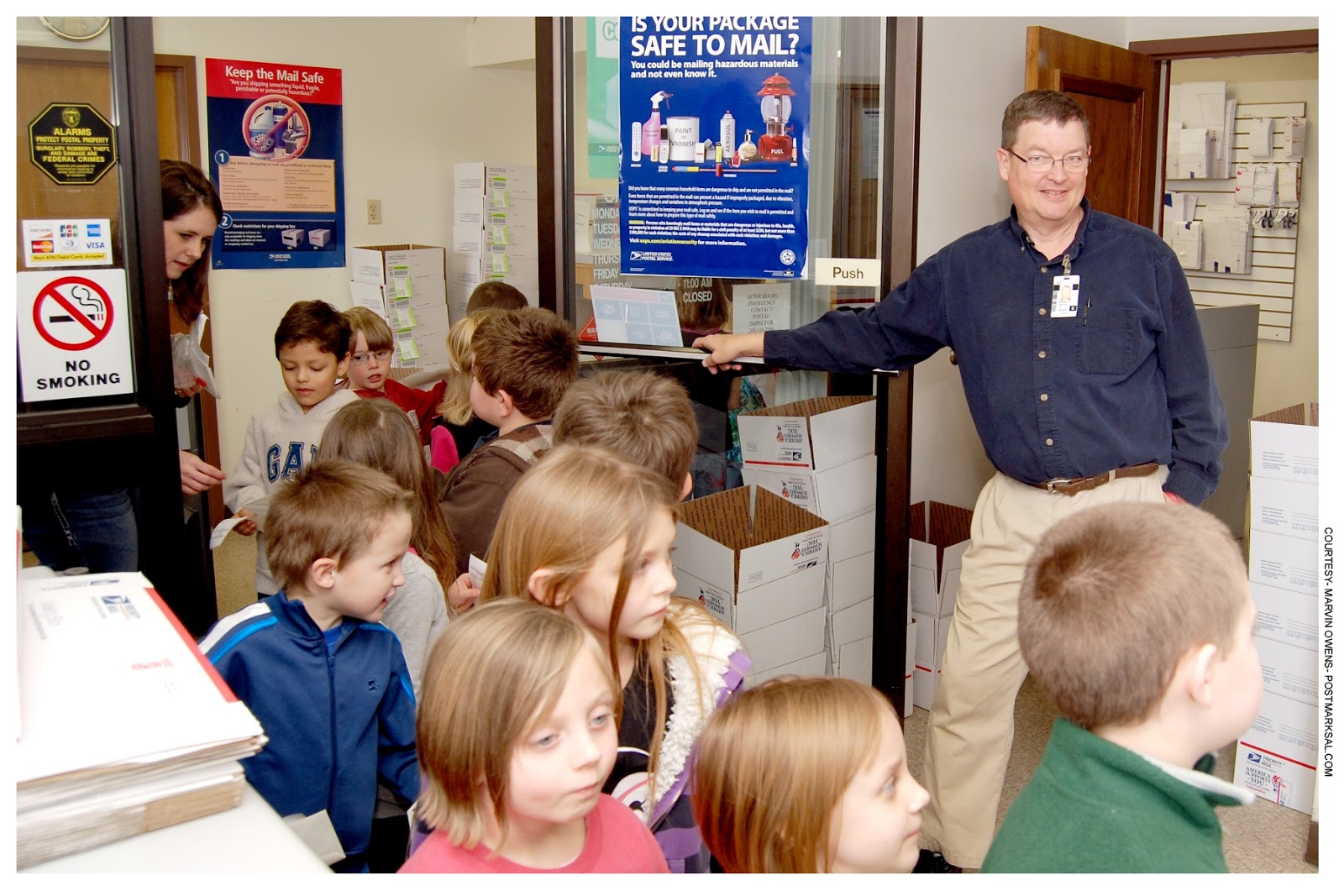 Postmarks Online News from the Alabama District Packing the house in