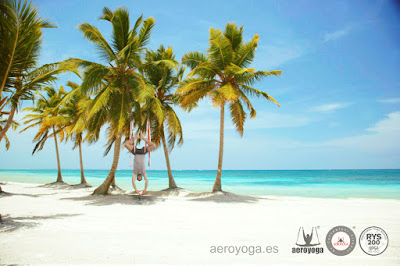 PUNTA CANA, CURSOS AEROYOGA® AEROPILATES® PILATES AEREO, YOGA AEREO, AIR YOGA, COLUMPIO, YOGA, PILATES