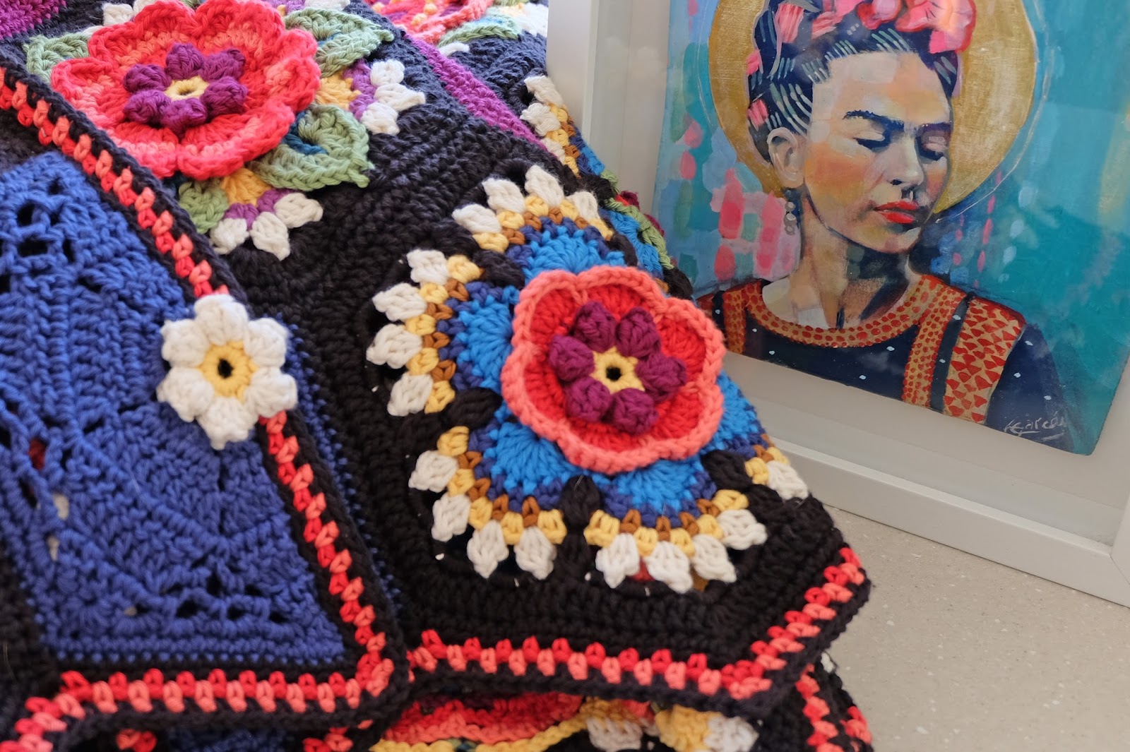 knit & crochet design Frida's Flowers Crochet Along