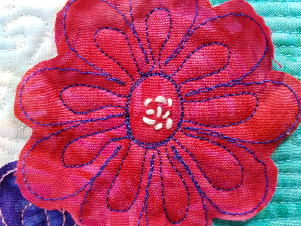 free motion flower embroidery | DevotedQuilter.com