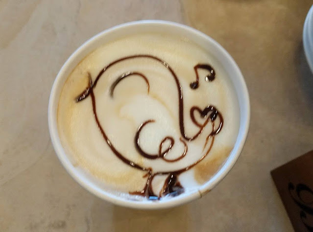 Latte art at Beanhive Coffee in Dublin Ireland