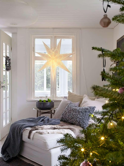 This cozy house in Sweden is ready for Christmas!