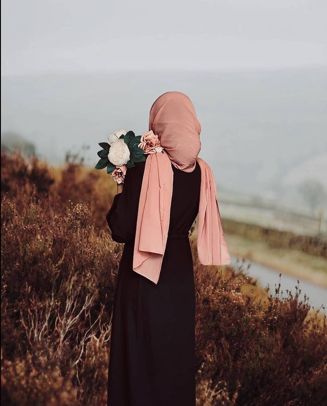 New Hijabi Girls DP For Social Media Profile - Facebook Display ...