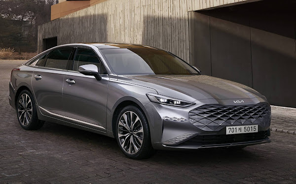 Novo Kia K8: sucessor do Cadenza inaugura novo logo da marca