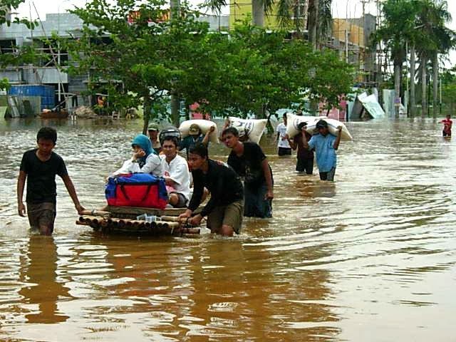 Kerusakan Rumah di Karawang merupakan DAMPAK DARI BANJIR Berita Hari Ini
