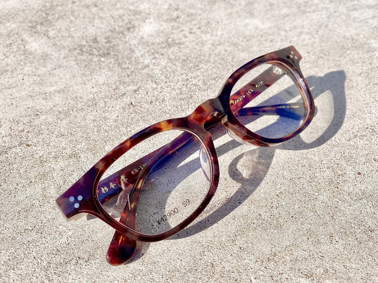 杉本圭 セルロイド製新作「KS-130」｜メガネのジンノ｜BLOG