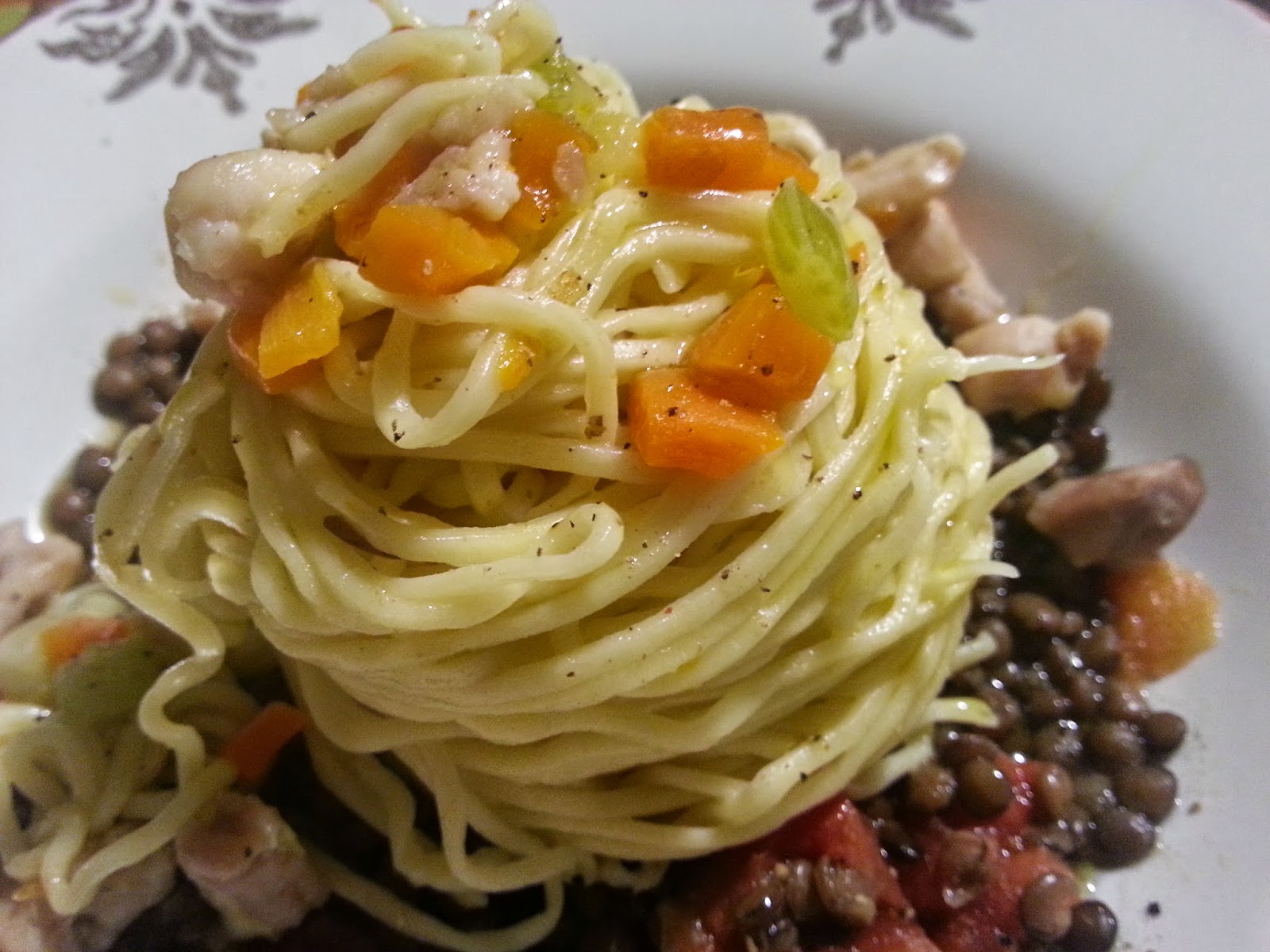 tagliolini al ragù di coniglio con lenticchie di castelluccio