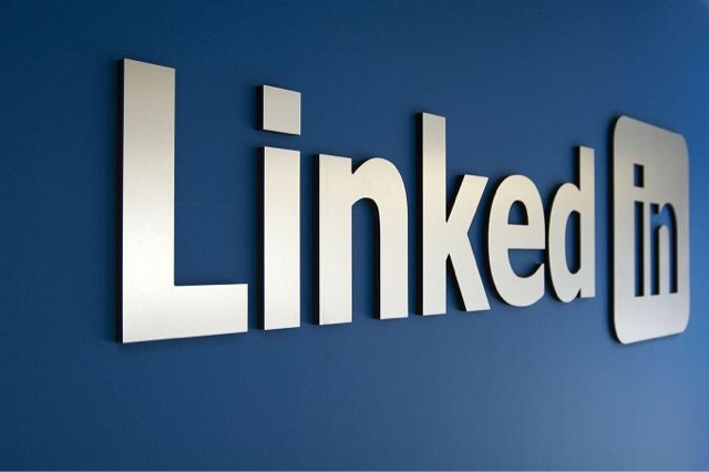 LinkedIn profiles can now display career breaks