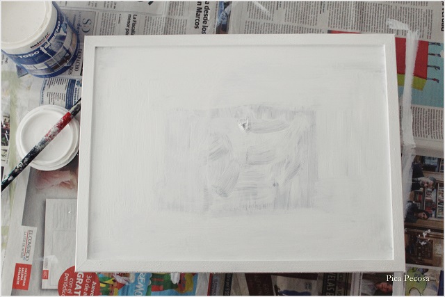 cuadro-reciclado-sin-cristal-colgar-lamina-diy-paso-1