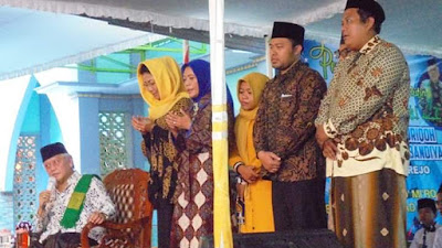 Pengajian Selapanan Jam'iyyah Ahlith Thoriqoh Qodiriyyah Wan Naqsyabandiyyah An-Nawawi Berjan
