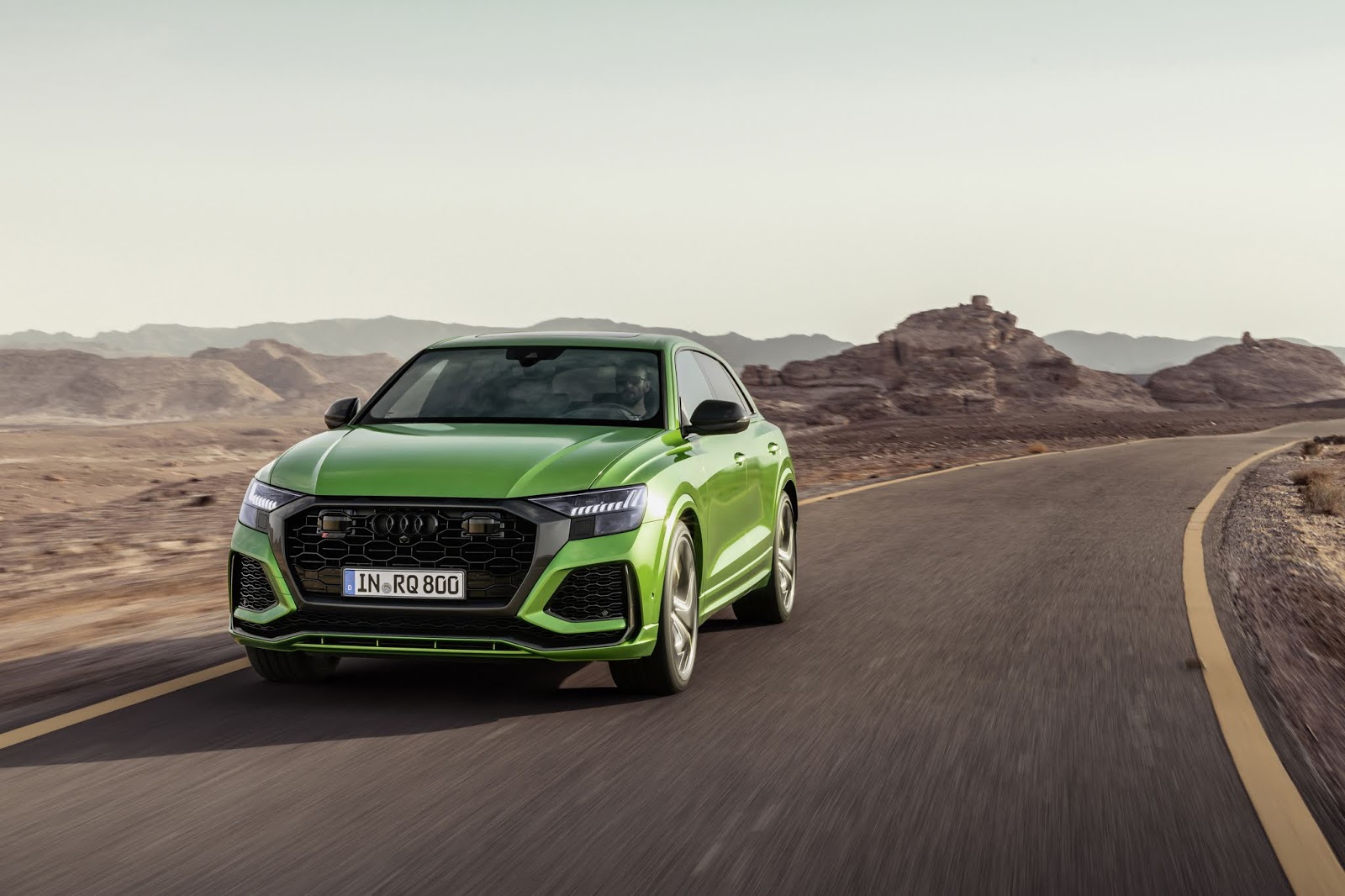 Voici enfin le monstrueux Audi RS Q8 équipé du V8 biturbo de l'Urus Large 2020 RS Q8 European model shown 6402