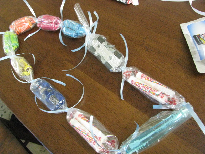 Rad Linc Crafts Candy Lei