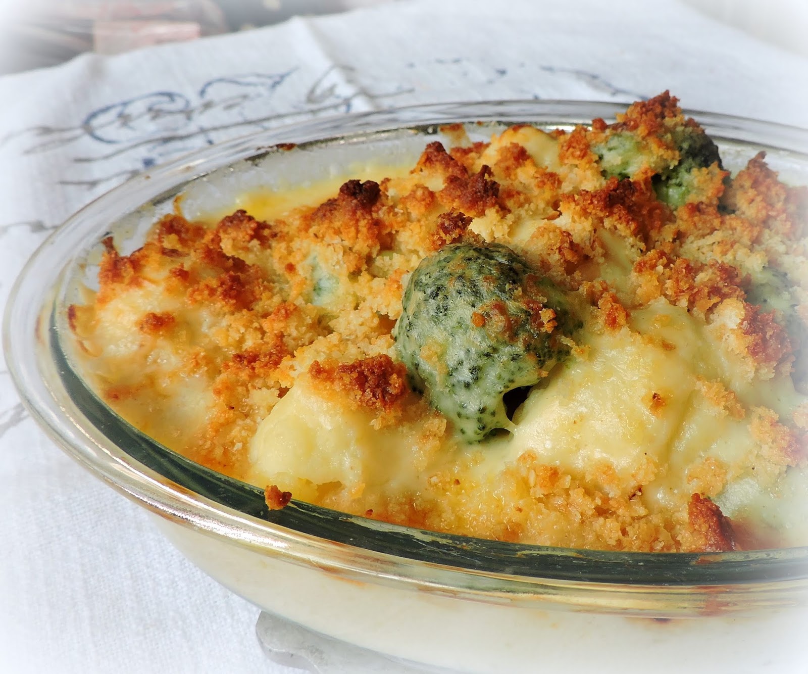 Proper Bechamel Broccoli & Cauliflower Cheese A tutorial