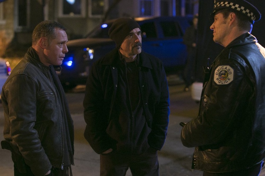 I Like to Watch TV Chicago PD “Dicso Bob” Advance Photos