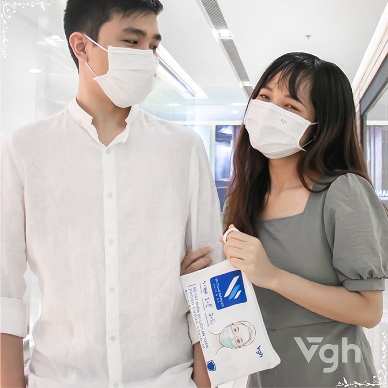VG Healthcare Combo 2 Bộ vật phẩm du lịch an toàn phòng chống dịch COVID-19 22 24 1