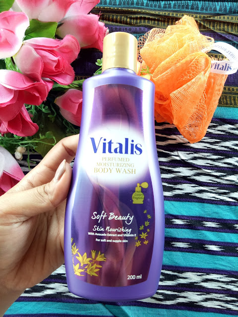 Vitalis Perfumed Moisturizing Body Wash Soft Beauty