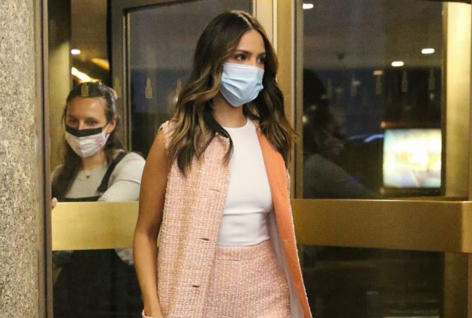 Eiza Gonzalez - Out in New York 04/16/2021