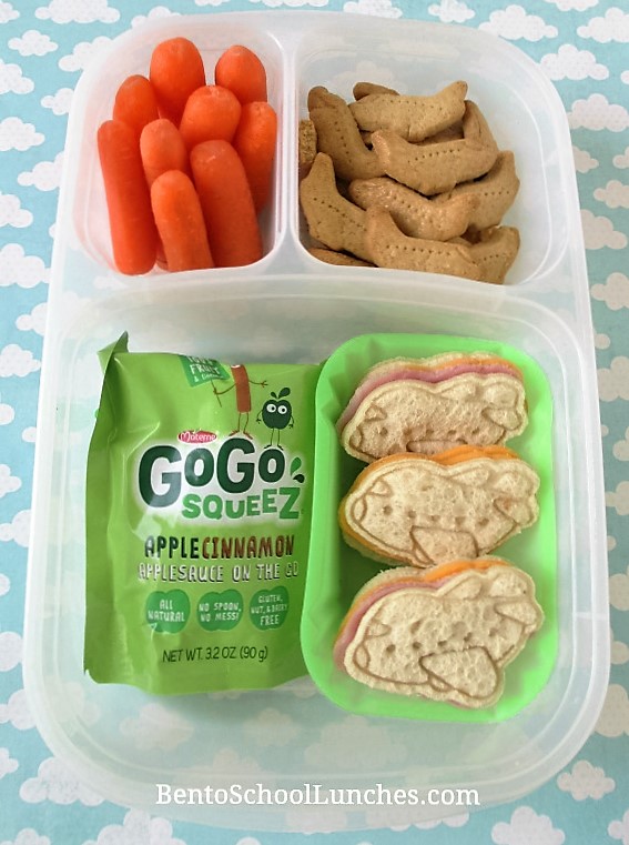 Airplane themed lunch in Easylunchboxes.