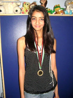 Hot Desi college and school girls: Hot desi school teens sleepover
