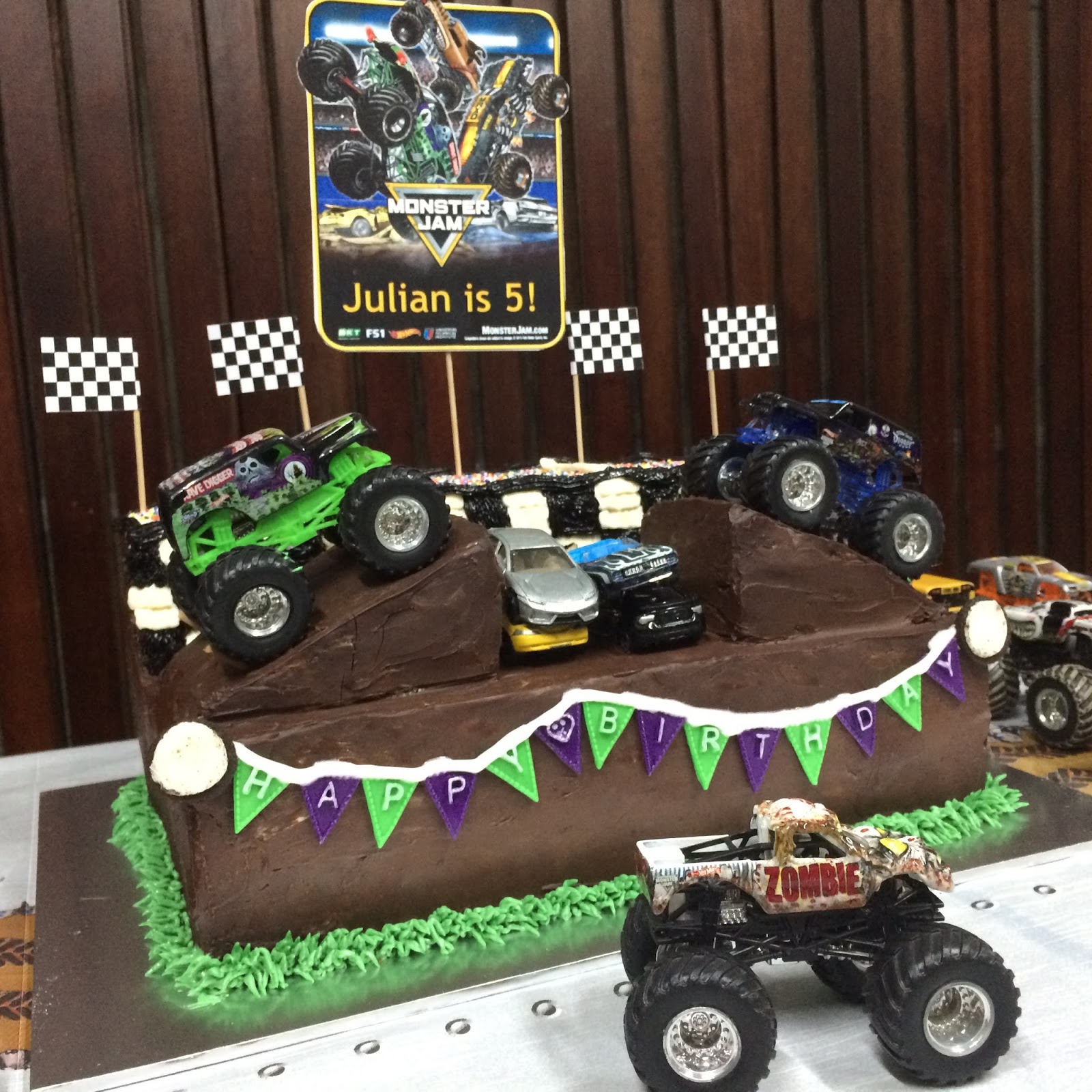 Crissa's Cake Corner! Monster Jam Cake