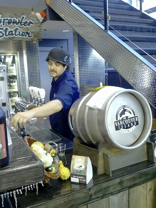 Good Food Vancouver Island Brewery Doughhead Beer