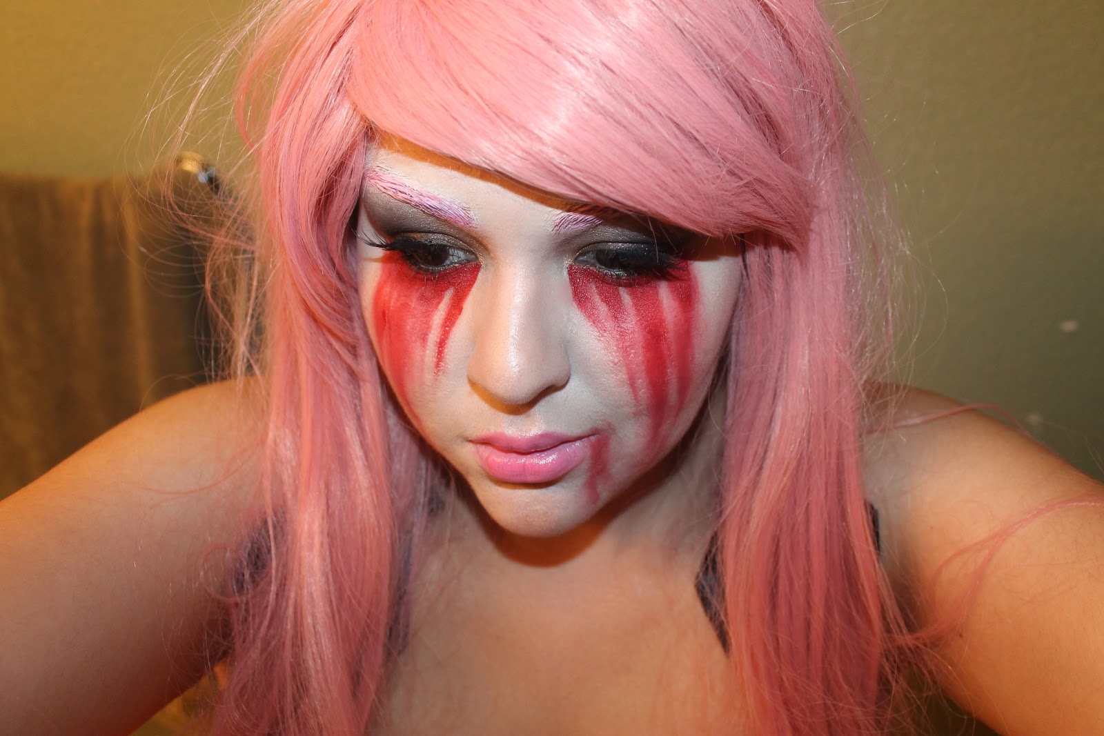 The Dark Side of Beauty Last Minute Halloween Look Psycho Anime Girl