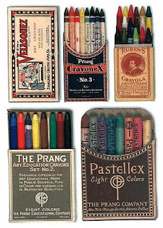 4 Hopalong Cassidy fat crayons - only one looks to have been used