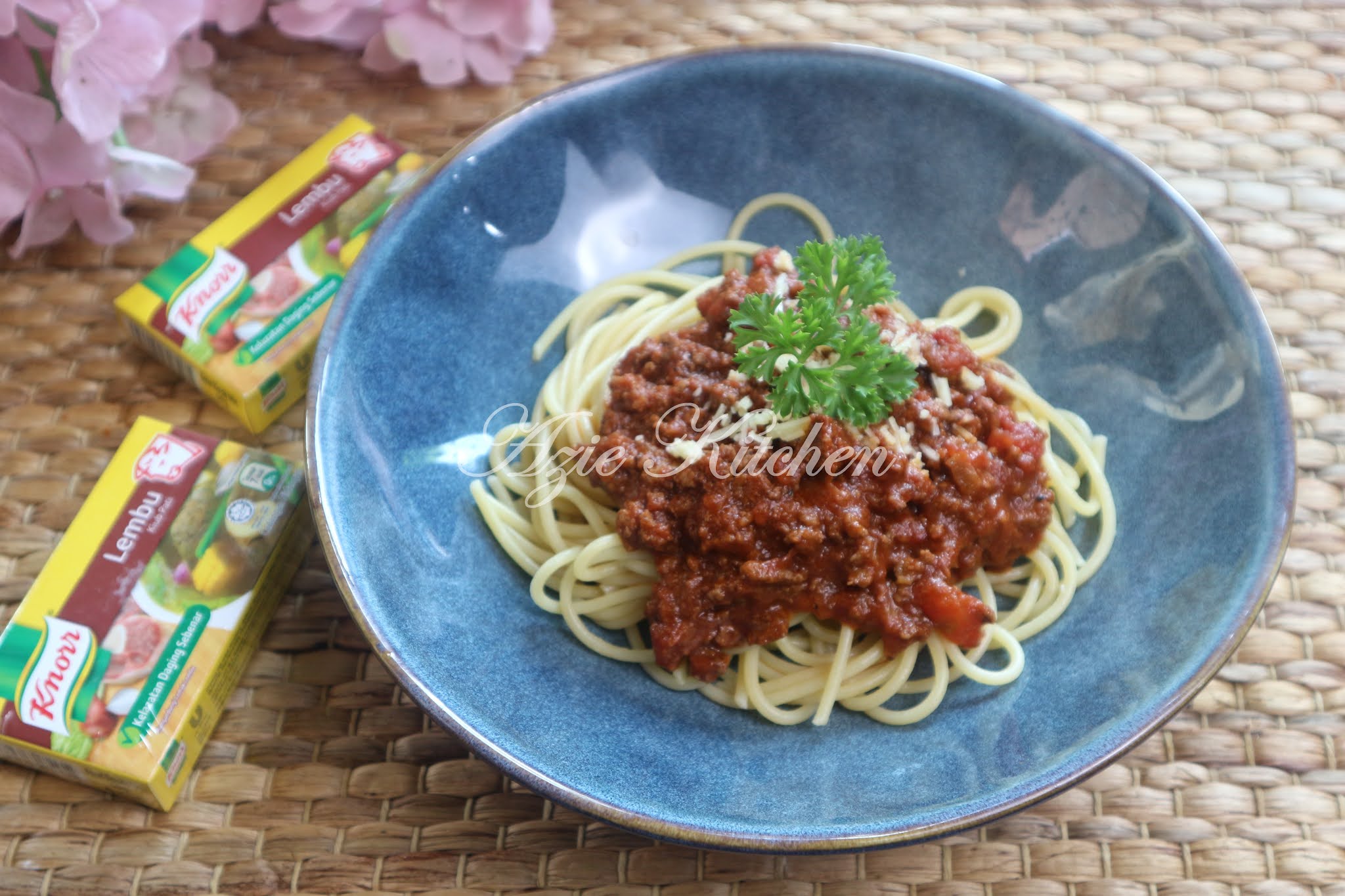 Spaghetti Alla Bolognese Yang Sangat Sedap Azie Kitchen
