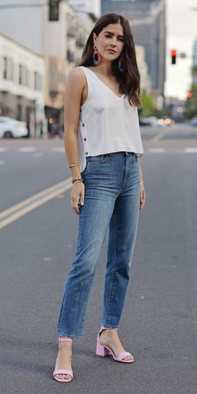 Looking forward to walking your workspace with style? Check out these 24 Stylish Summer Work Outfits for Women that are Office-friendly. Work Wear via higiggle.com | White top+ jeans | #summeroutfits #office #workoutfits #jeans