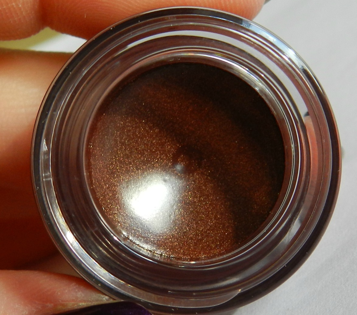 Unfade what fades Clinique Brushon Cream Liner review