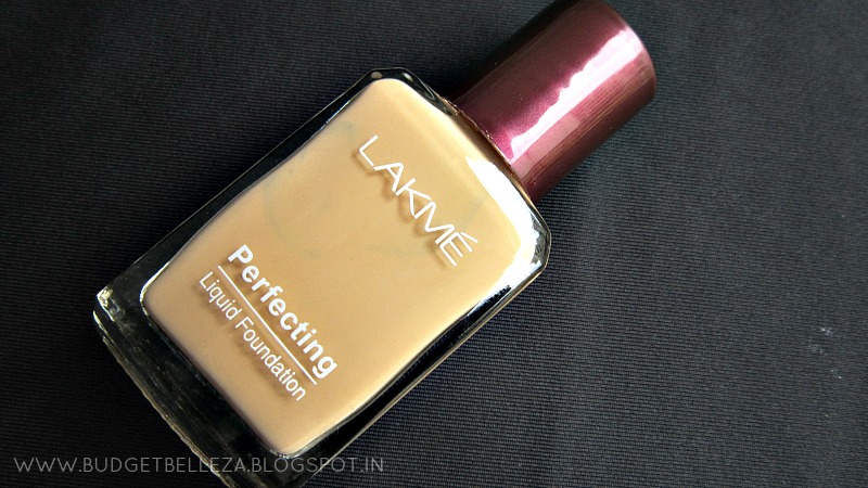 Lakme Perfecting Liquid Foundation in Marble: Review and Swatch
