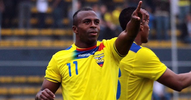 4.- Christian Benitez (24 Goles)