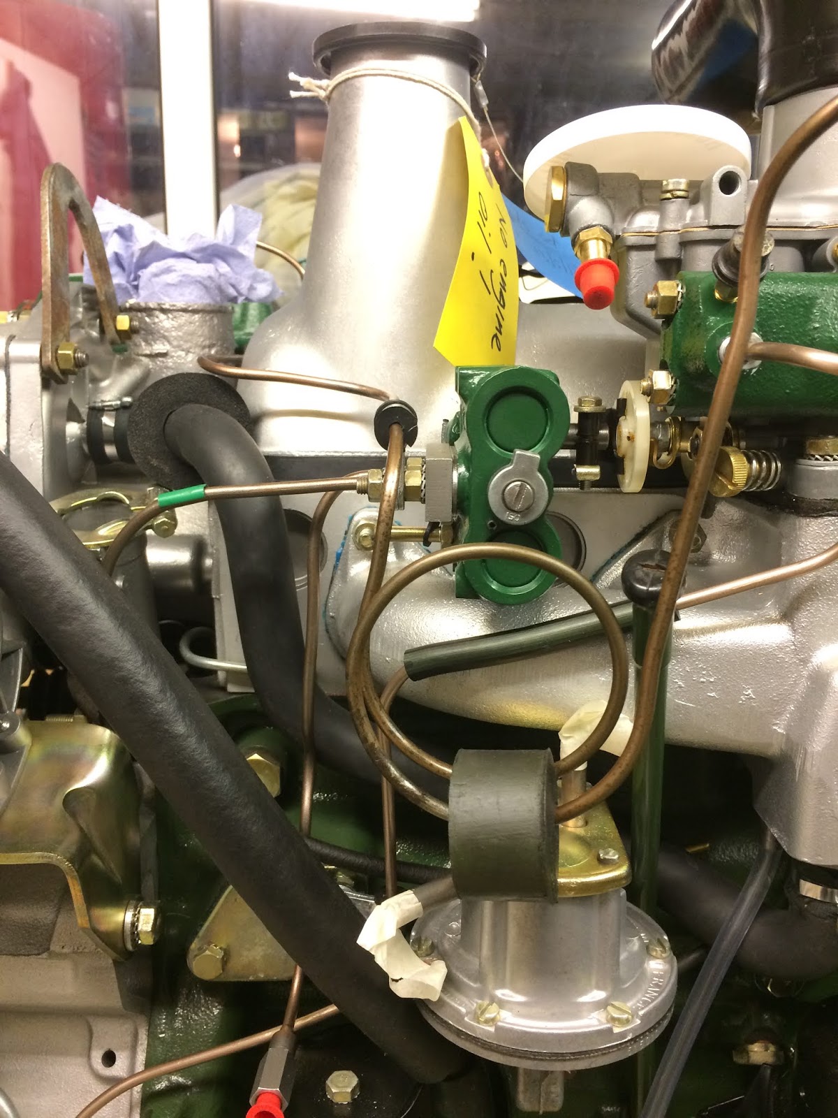 Restoration of a 1968 Citroen DS21bvh Pallas Dressing The Engine (Part