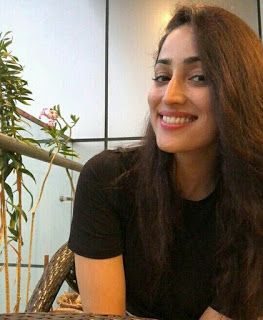 heroines without makeup pics