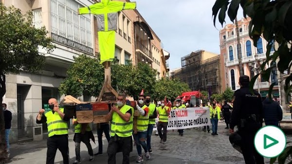 Hacen una procesión en Jerez para reírse de los católicos Hacen una procesión en Jerez para reírse de los católicos
