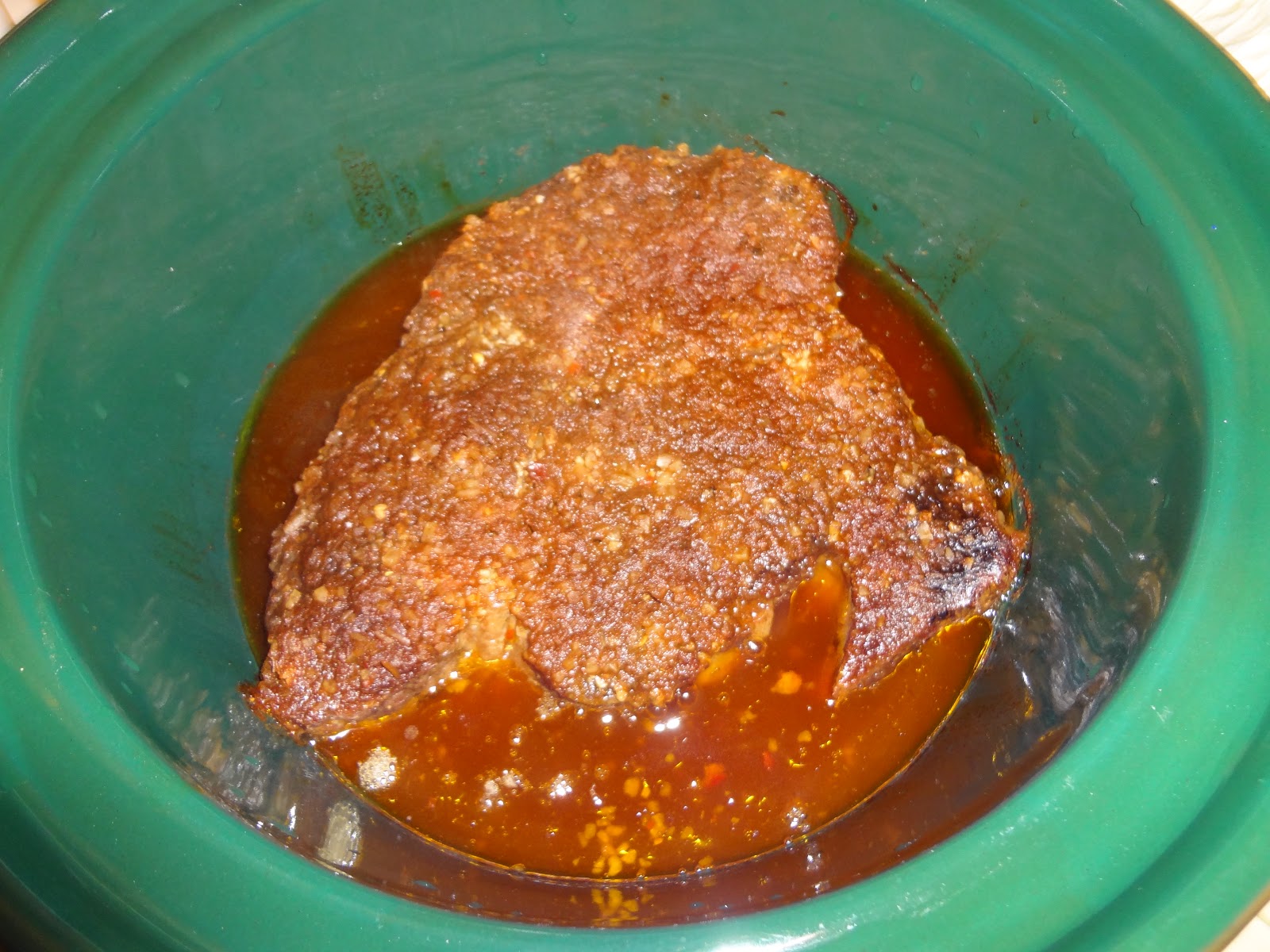 Cookin' Mama Shredded Beef Nachos (Crock Pot)