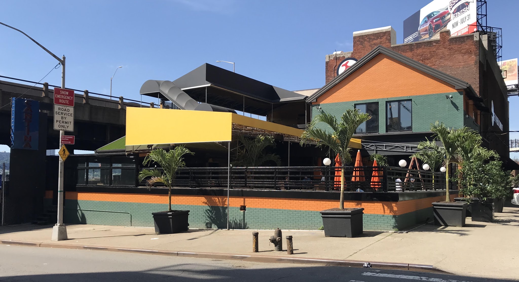 H A R L E M + B E S P O K E INTRODUCING PALMS AT SKINNY'S CANTINA HARLEM