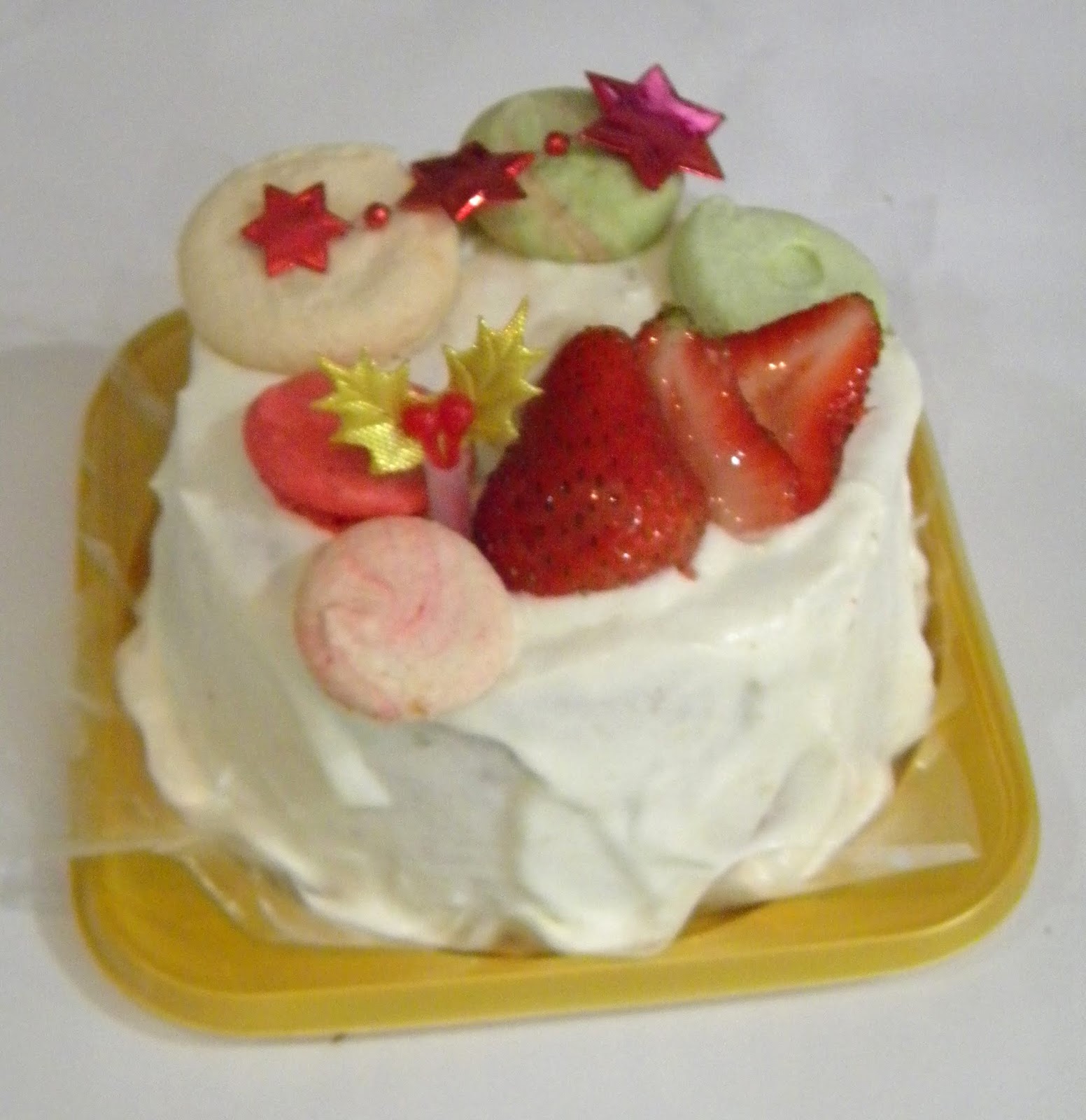 マカロン屋の新しい日記帳 クリスマスイブ５週間前ことしのクリスマスケーキもフルオーダー承ります