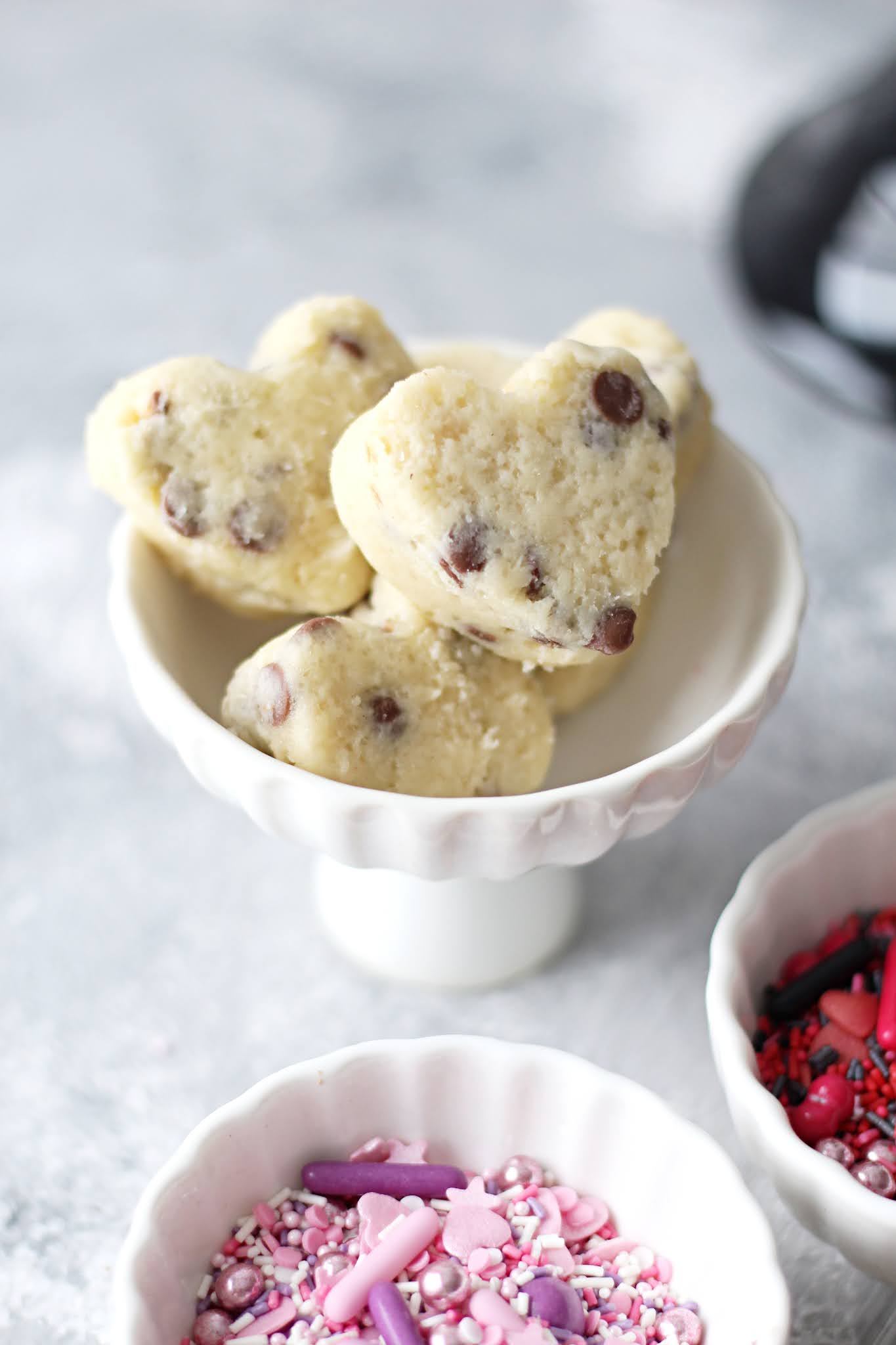 Roher Keksteig ohne Ei zum Naschen: Cookie dough Herzen zum ...