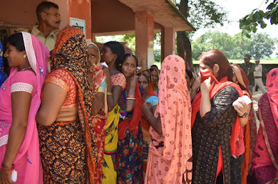 Gaya VotingPhase2 pElection2021: टिकारी एवं गुरारू प्रखंड में द्वितीय चरण का शांतिपूर्ण मतदान, In Tikari and Guraru block, the second phase of the voting peacefully, Polling, DM, SSP, AnjNewsMedia
