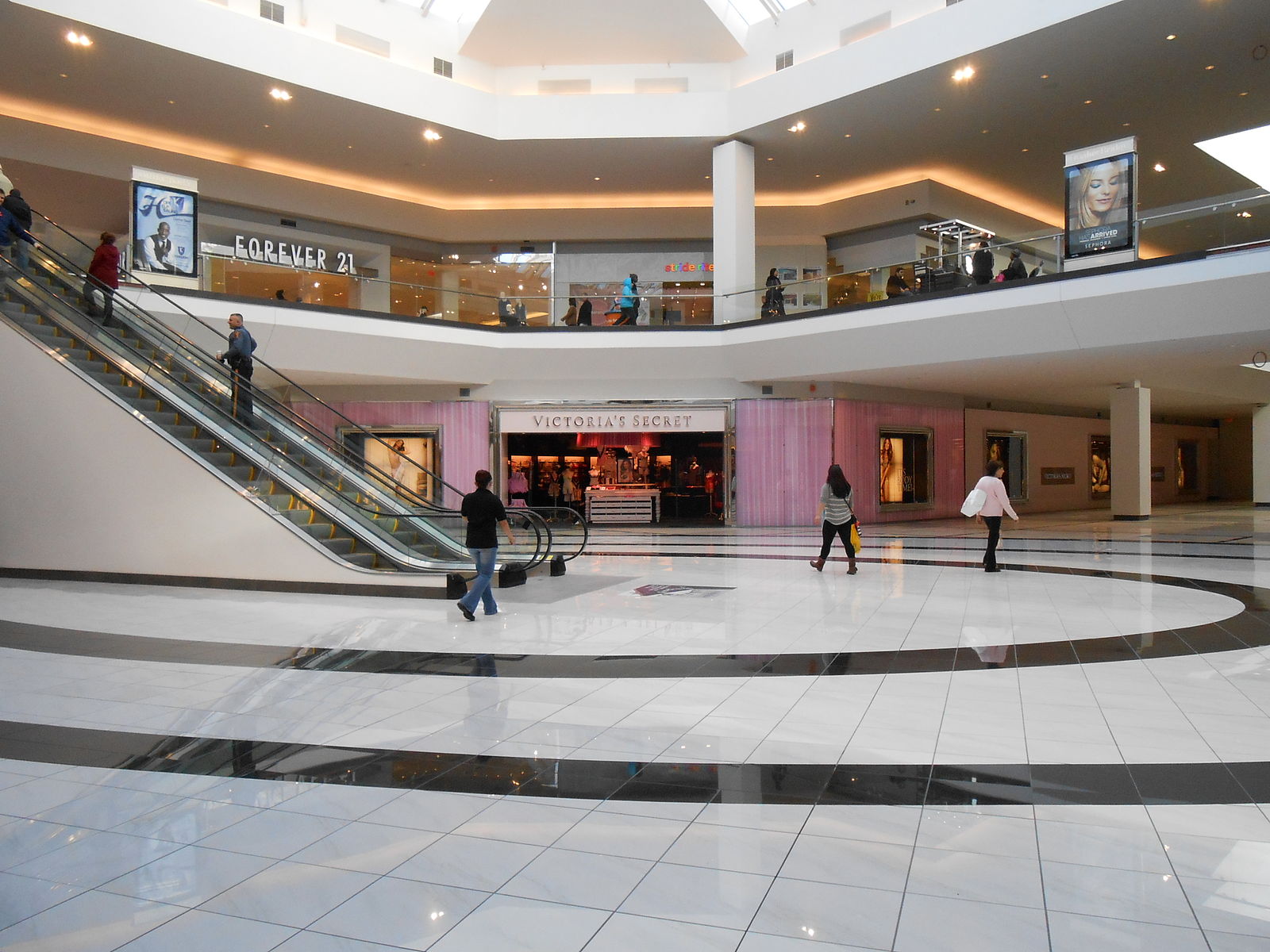 The Mall at Short Hills - Wikipedia