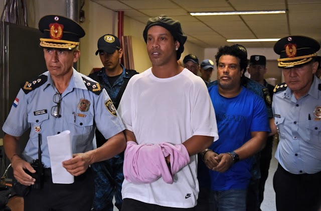 MP rejeita pedido de transferência para prisão domiciliar de Ronaldinho