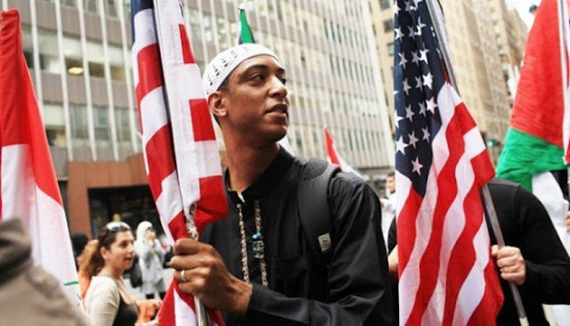 Respons Mengejutkan Warga Amerika Serikat Terhadap Islam Respons Mengejutkan Warga Amerika Serikat Terhadap Islam