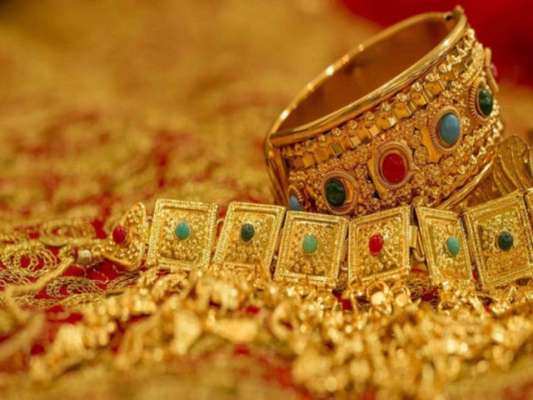 Gold prices dive Rs 1,097 per 10 grams, silver crashes by Rs 1,574 a kg
