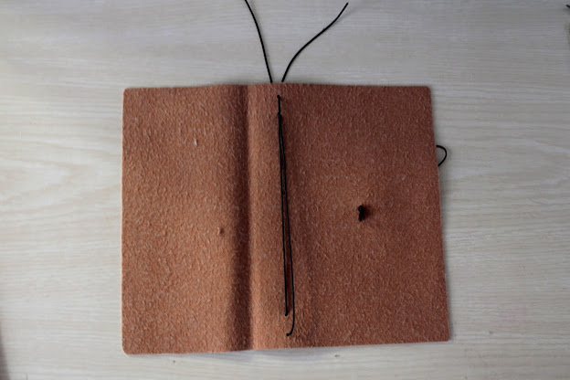 come-fare-un-agenda-midori-cover-diy-sistema-ad-elastici