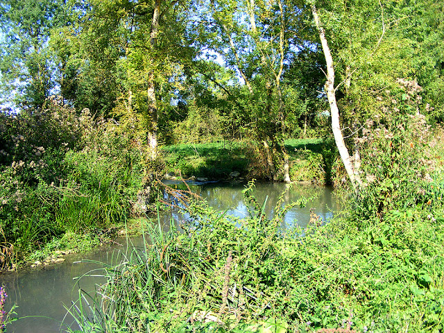 River Esves. Indre et Loire. France. Photo by Loire Valley Time Travel. River Esves. Indre et Loire. France. Photo by Loire Valley Time Travel.